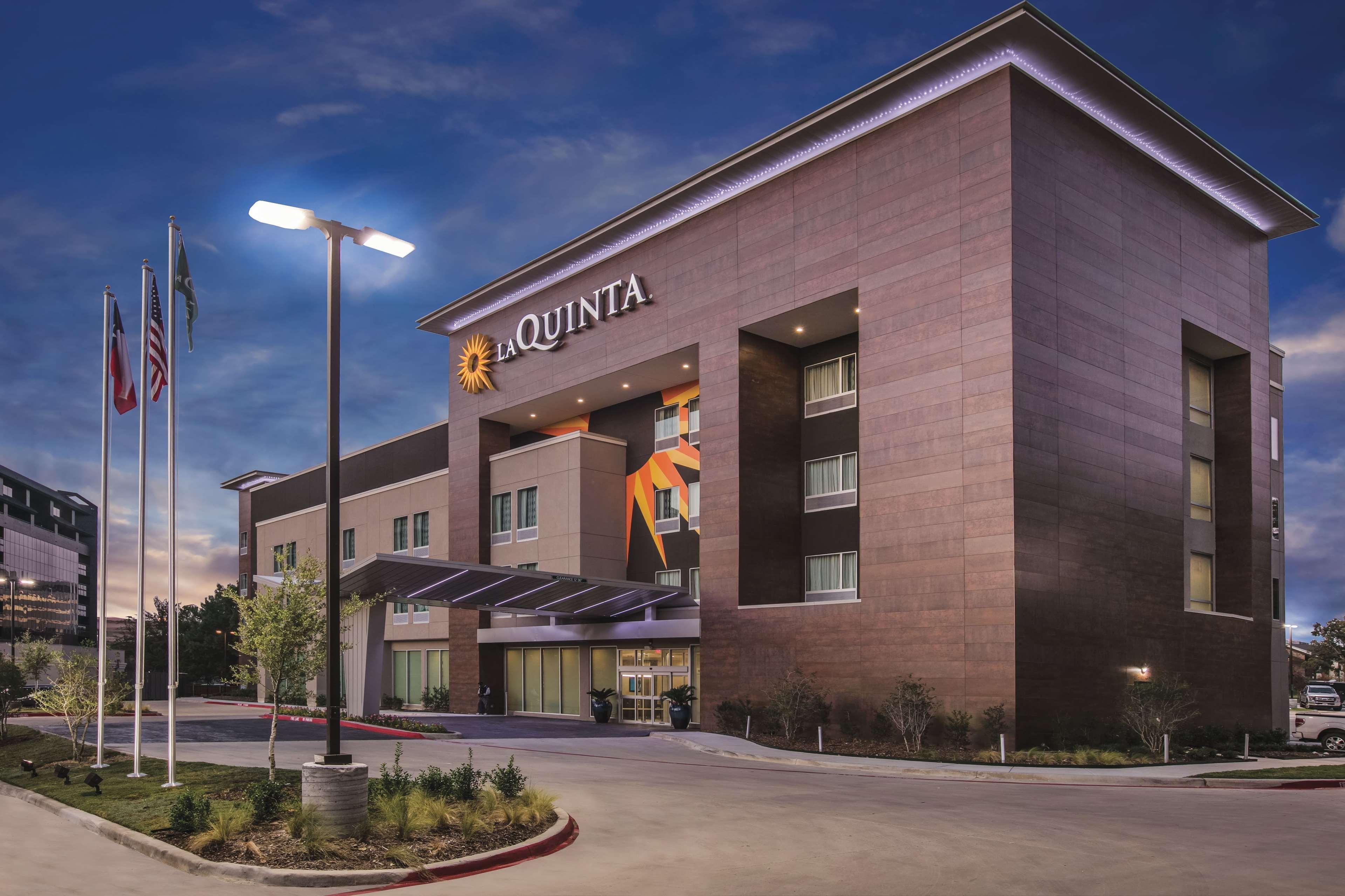 La Quinta By Wyndham Dallas - Richardson Экстерьер фото